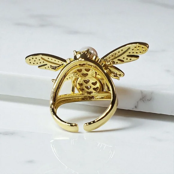 18k Gold Plated Bee Pearl Zircon Crystal Ring - Picture 4 of 4